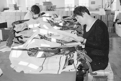 Ningbo Zhenhua spašava životnu opremu koja se izvozi u inozemstvo